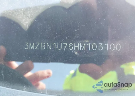 2017 Mazda Mazda3 Sport из США, поврежденный, VIN 3MZBN1U76HM103100